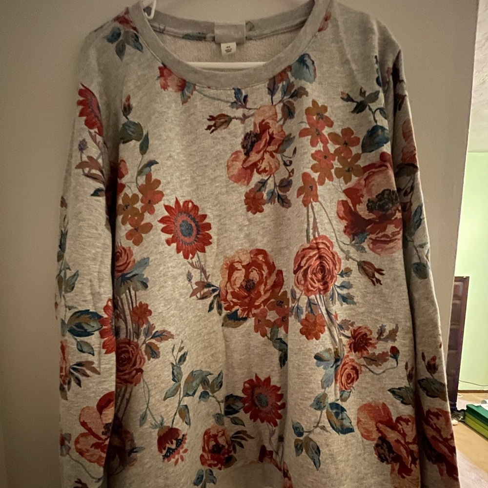 Ava & Viv floral sweatshirt